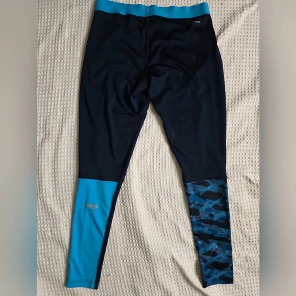 Reebok Colorblock Leggings - Picture 10 of 11